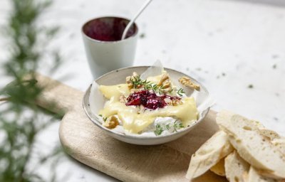 Brugge Dentelle au four, herbes et fruits rouges