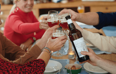 Bier aan de feesttafel