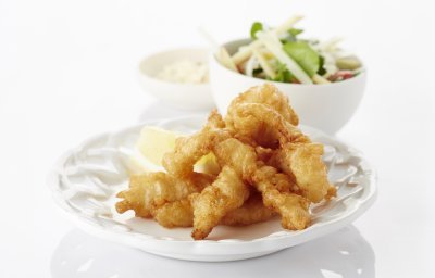 Goujonnettes de sole frites au tartare de céleri et pomme