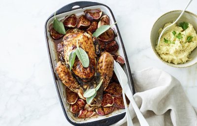 Poulet mariné farci aux figues et aux châtaignes