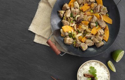 Filet pur de porc sauté au wok, potiron et riz parfumé 