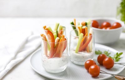 Légumes et dip de fromage frais