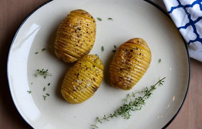 Hasselback potatoes