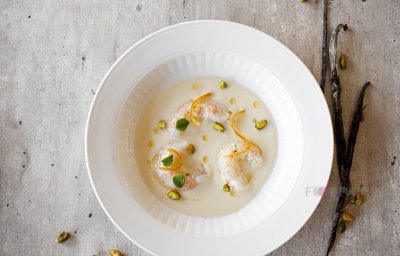 Gemarineerde langoustine met bloemkool en sinaasappel