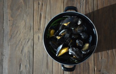 Moules à la vinaigrette de poivron