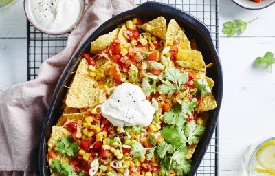 Nachos au fromage et à la salsa de tomates