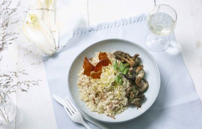 Risotto aux champignons des bois, chicons et jambon