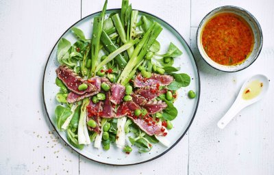 Salade van rundscarpaccio met Thaise dressing