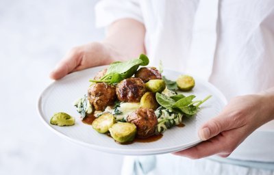 Gehaktballen maken? Zo breng je de bal aan het rollen