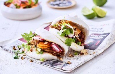 Steamed buns met pulled pork