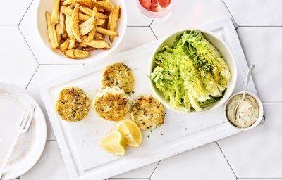 Burger de raie, frites et mayonnaise à la truffe