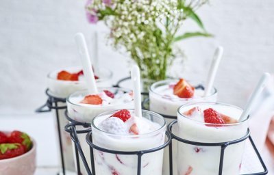 Yaourt frais aux fraises