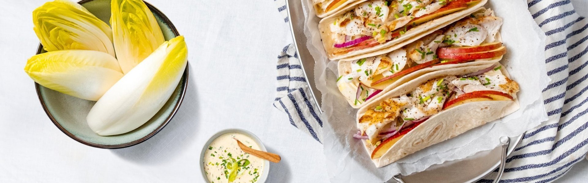 Taco met gebakken schelvis en witloofsalade Taco met gebakken schelvis en witloofsalade
