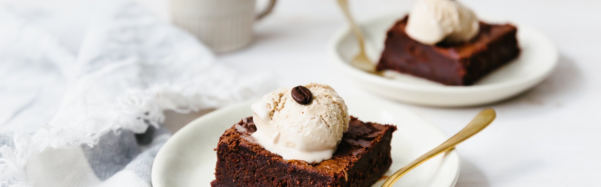 Brownie et glace au café