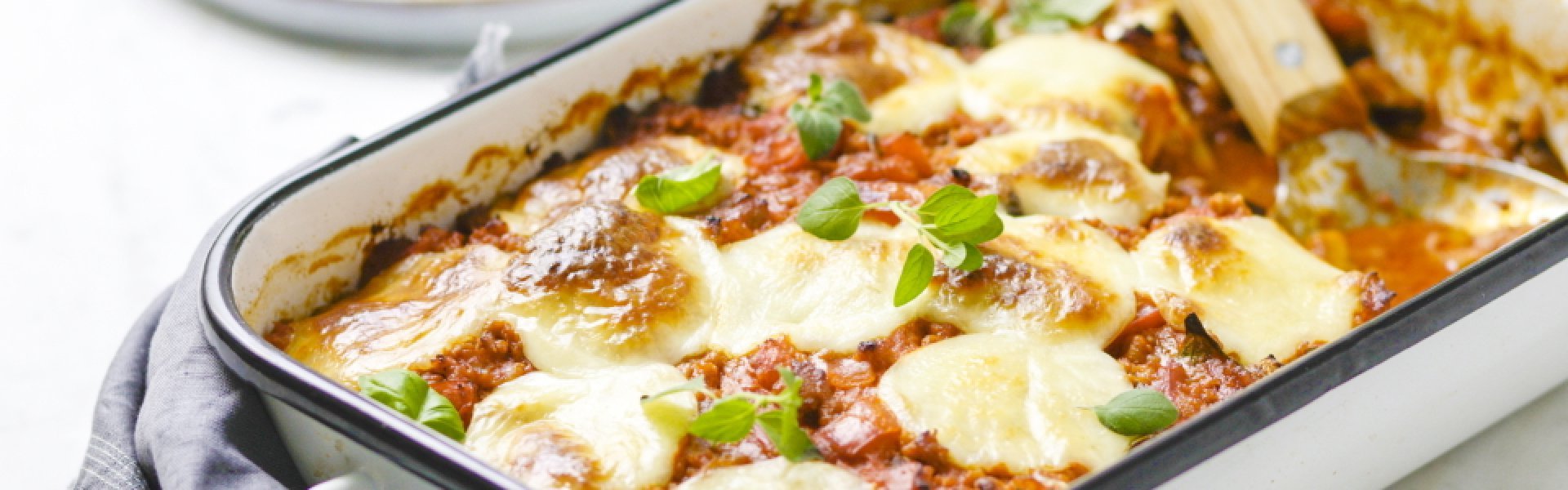 Comment cuisiner une aubergine au four ? Moussaka à l'aubergine au four