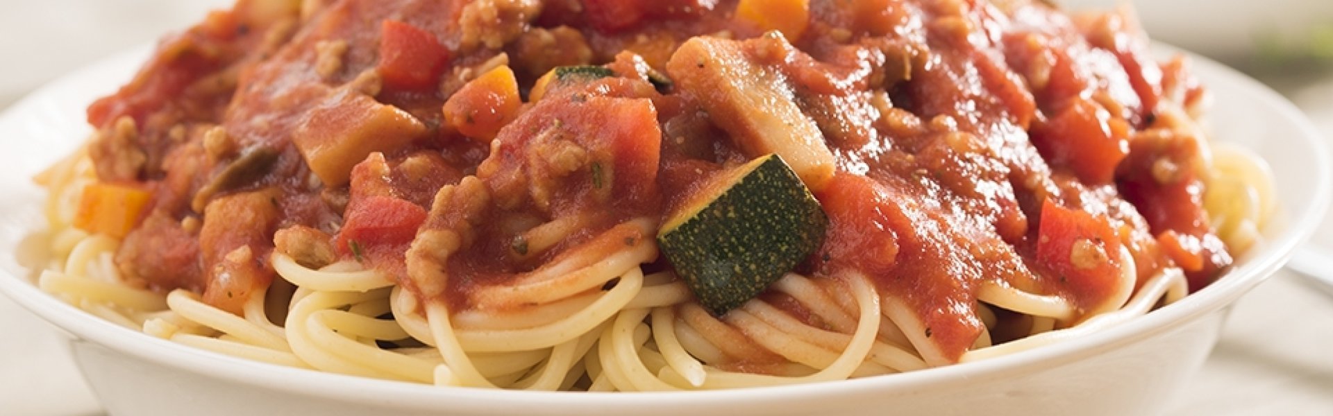 Spaghettisaus maken Spaghettisaus maken