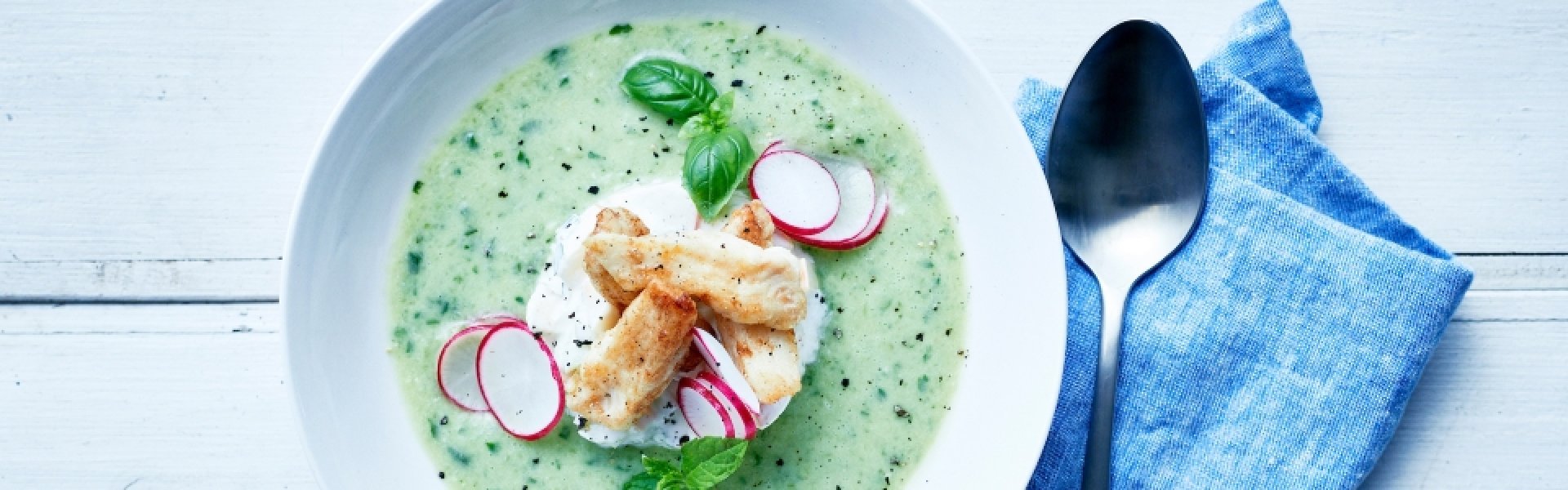 Gazpacho, limande-sole et salade pomme-céleri Gazpacho, limande-sole et salade pomme-céleri