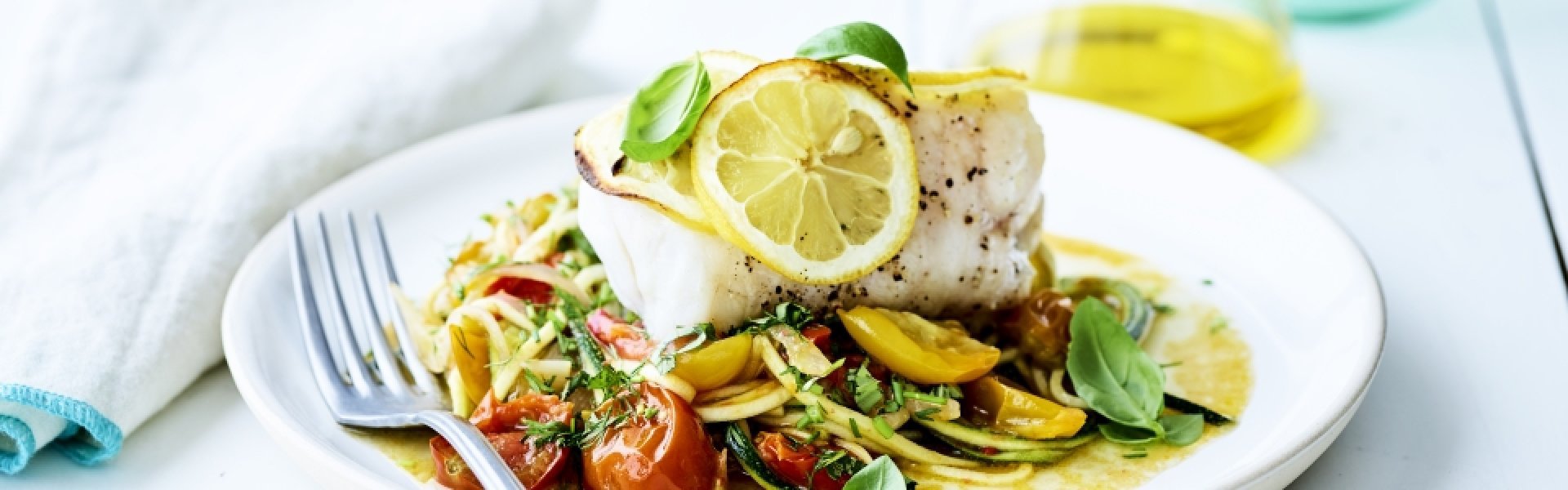 Lotte aux tomates cerises et courgetti Lotte aux tomates cerises et courgetti